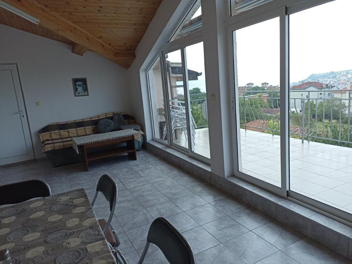 Stai Za Gosti Bazdarovi Apartment Byala  Exterior photo